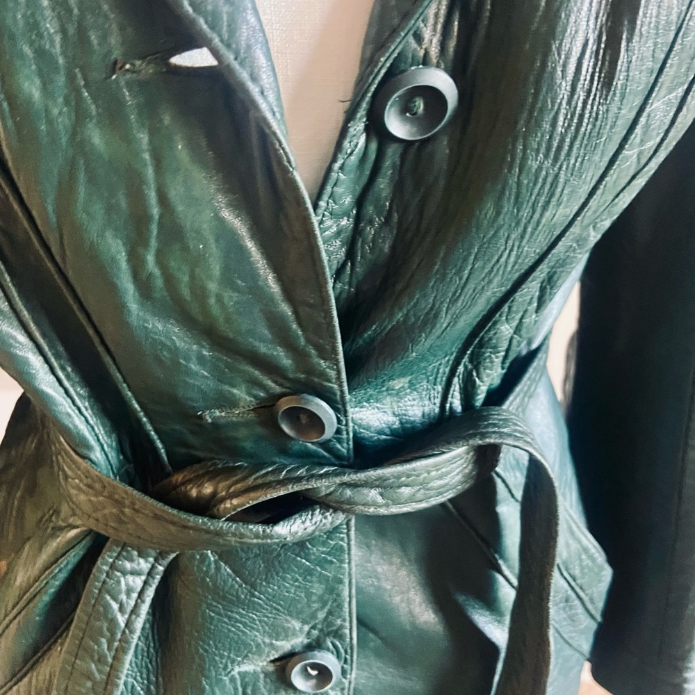 Vintage 70s green leather jacket - Picture 8 of 14